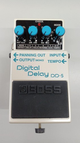 Pédale effet boss 5 - pédale,